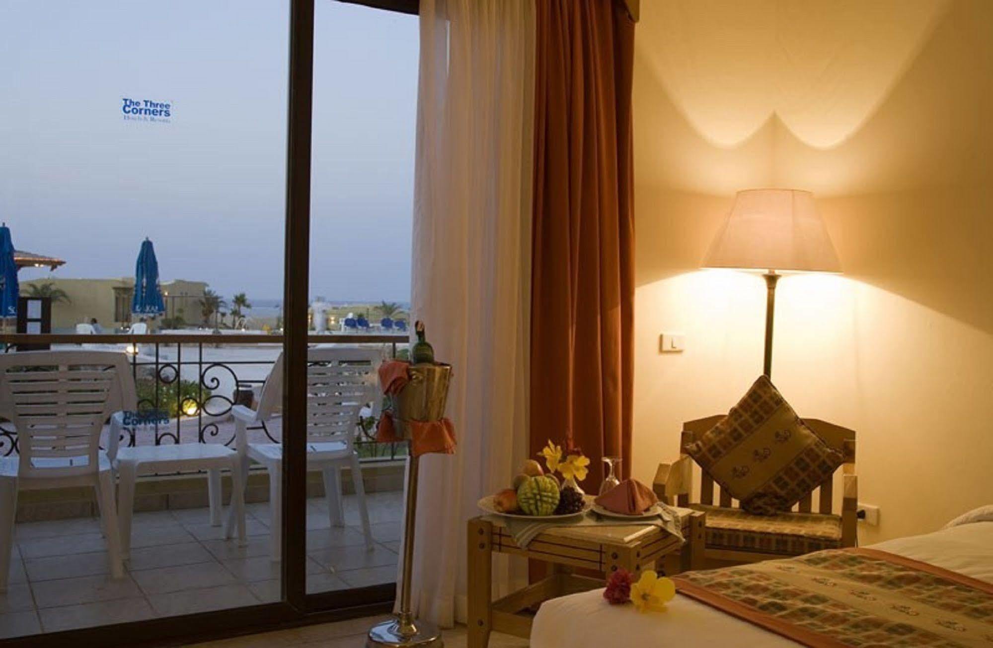 Three Corners Fayrouz Plaza Beach Resort Port Ghalib Exterior foto